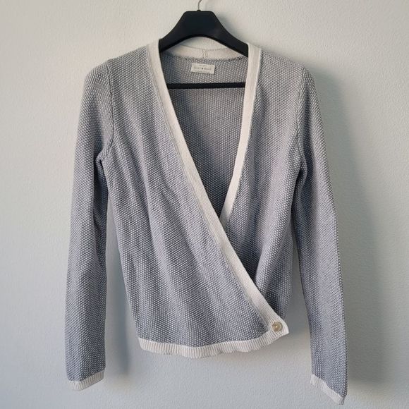 Lucky Brand Sweater - Picture 1 of 8
